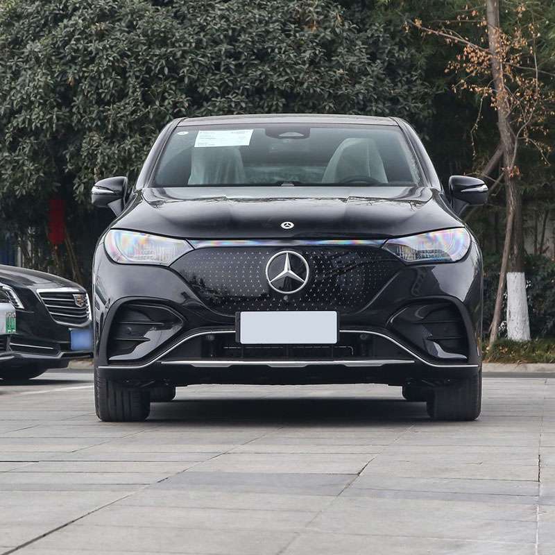 Mercedes EQE SUV